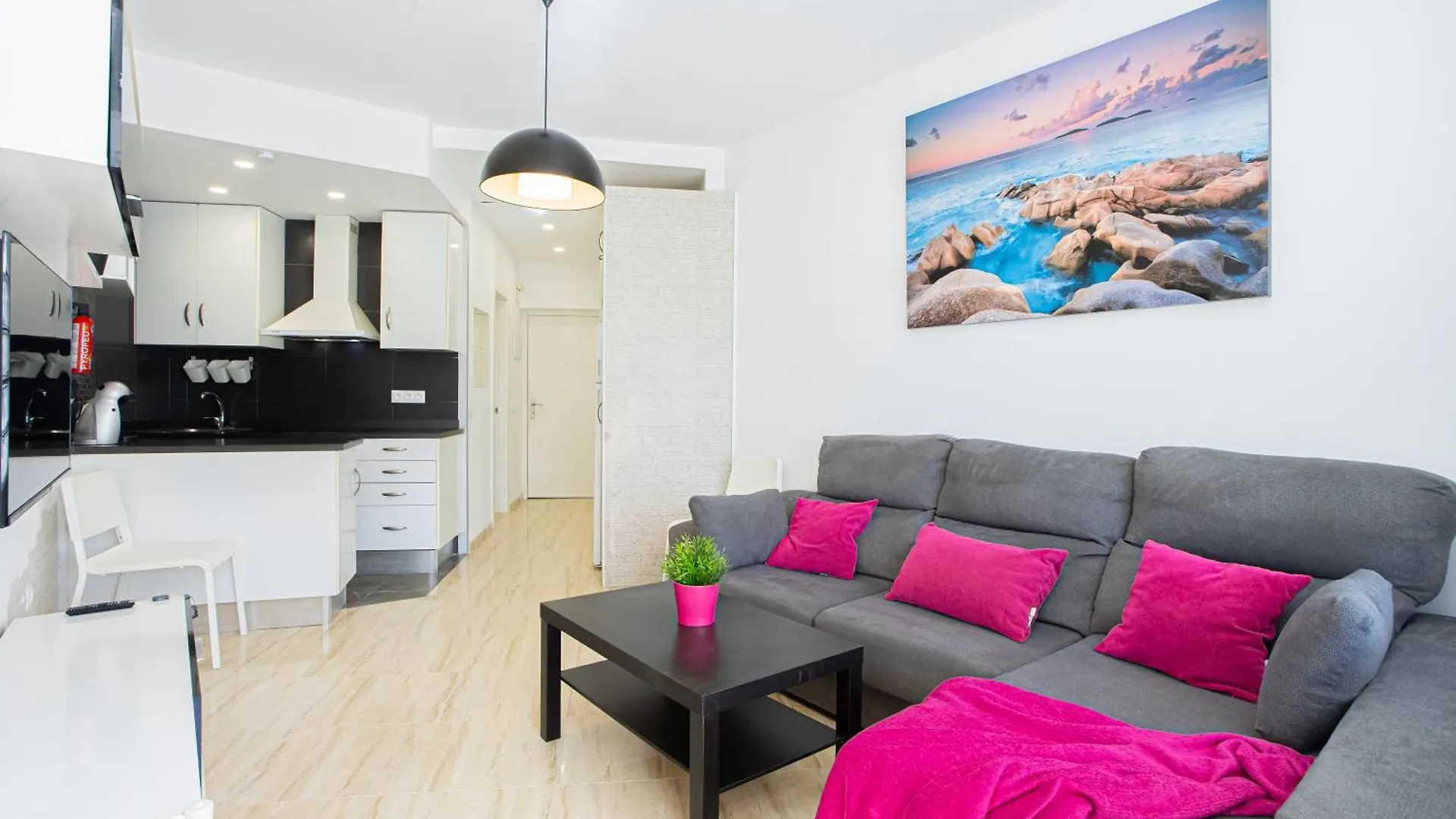 Studio 7 Min From The Airport Torremolinos 0*,  Španělsko